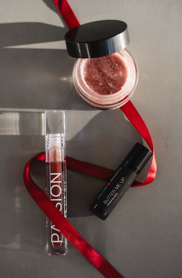 Mistletoe Lip Kit: 3 Steps to Hydrated, Soft Lips All Winter Long